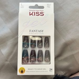Kiss Long Length Nails
